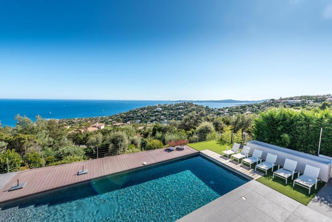 فيلا Vue Panoramique Sur La Baie De St Tropez لي إيسامبر المظهر الخارجي الصورة