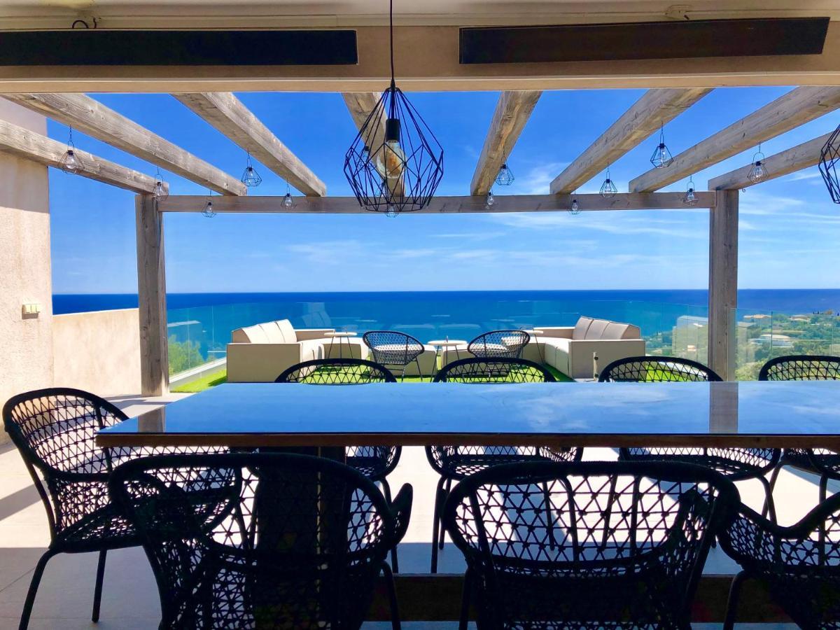 فيلا Vue Panoramique Sur La Baie De St Tropez لي إيسامبر المظهر الخارجي الصورة